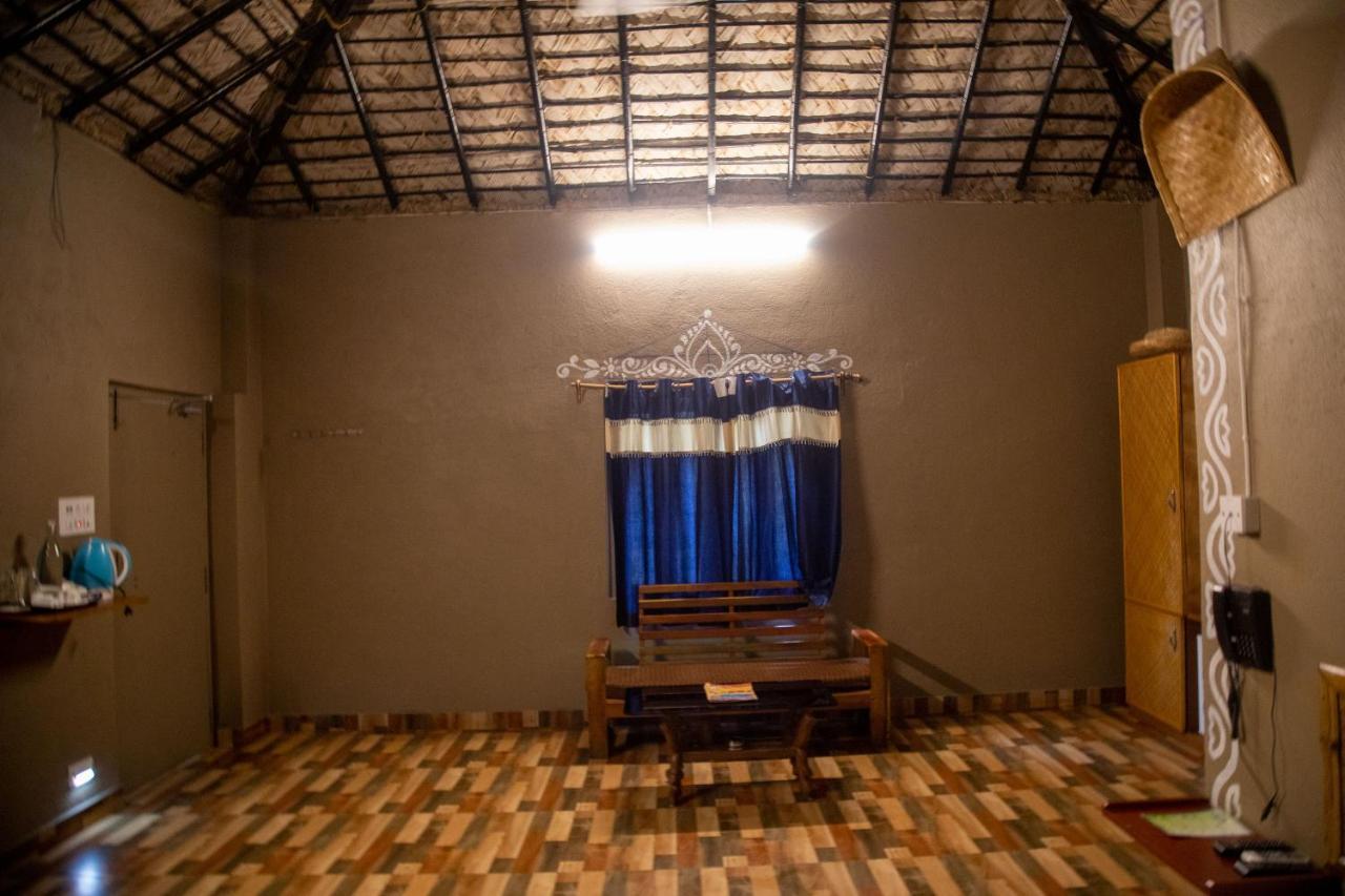 Banabithi Resort Bhangar Экстерьер фото